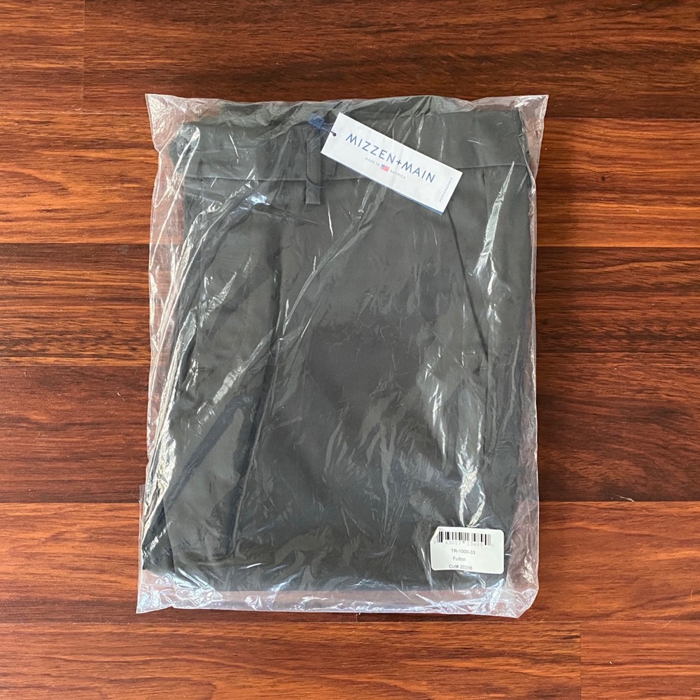 Size 33x35” Unhemmed Mizzen+Main Gray Fulton Pants